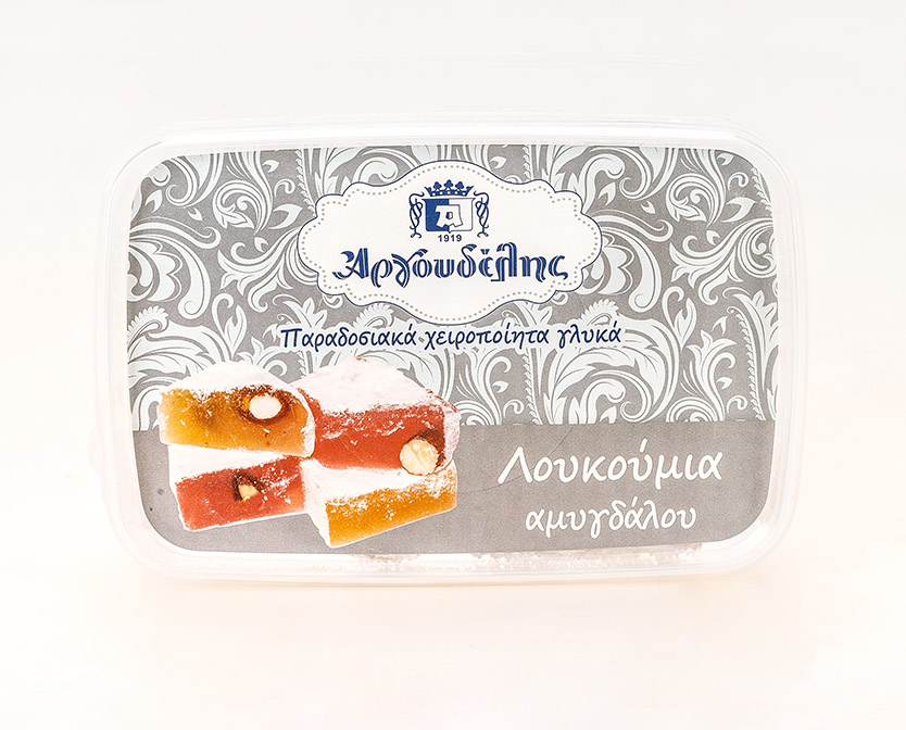 Loukoumi with almonds, square size (premium)