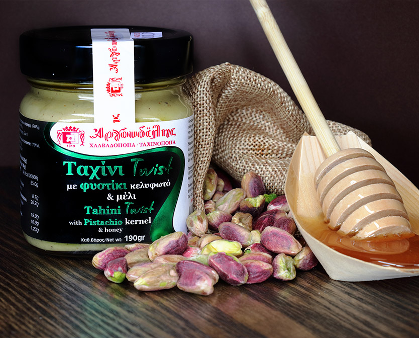 Tahini Twist with pistachio kernel and honey